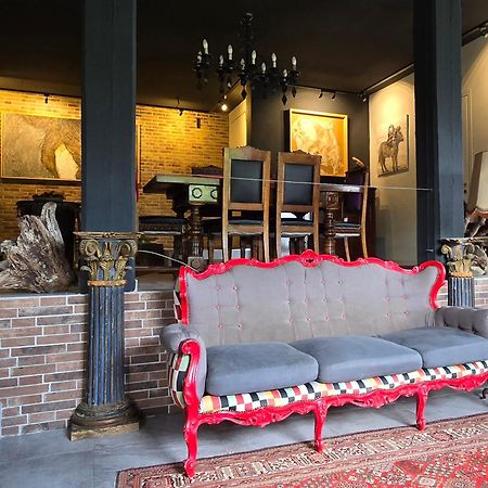 Art Garage Varese Biandronno Kültér fotó